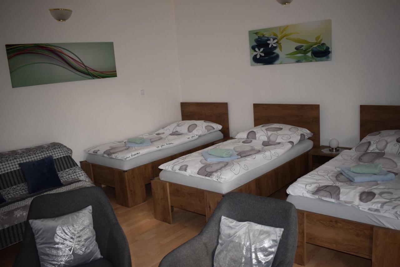 Apartamento Bílé domky Lednice Exterior foto