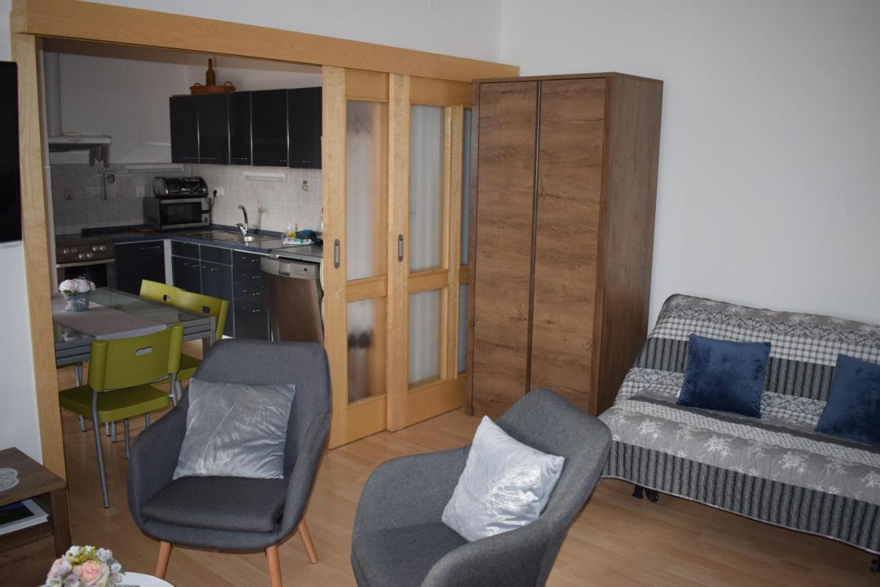 Apartamento Bílé domky Lednice Exterior foto