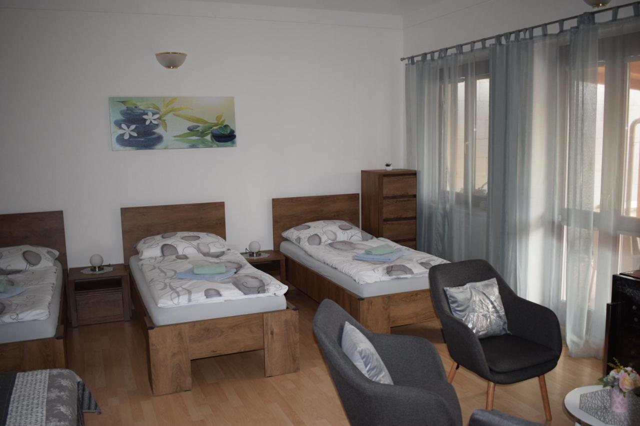 Apartamento Bílé domky Lednice Exterior foto
