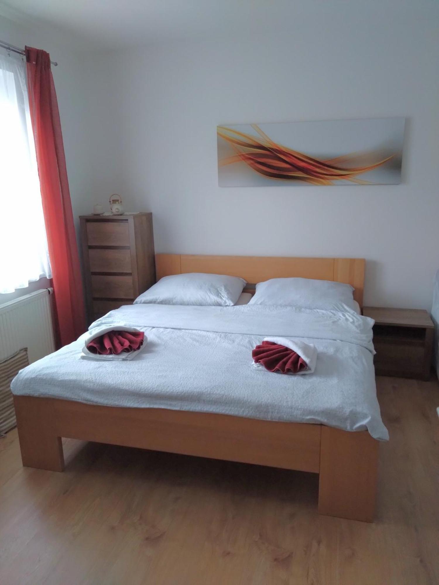 Apartamento Bílé domky Lednice Exterior foto