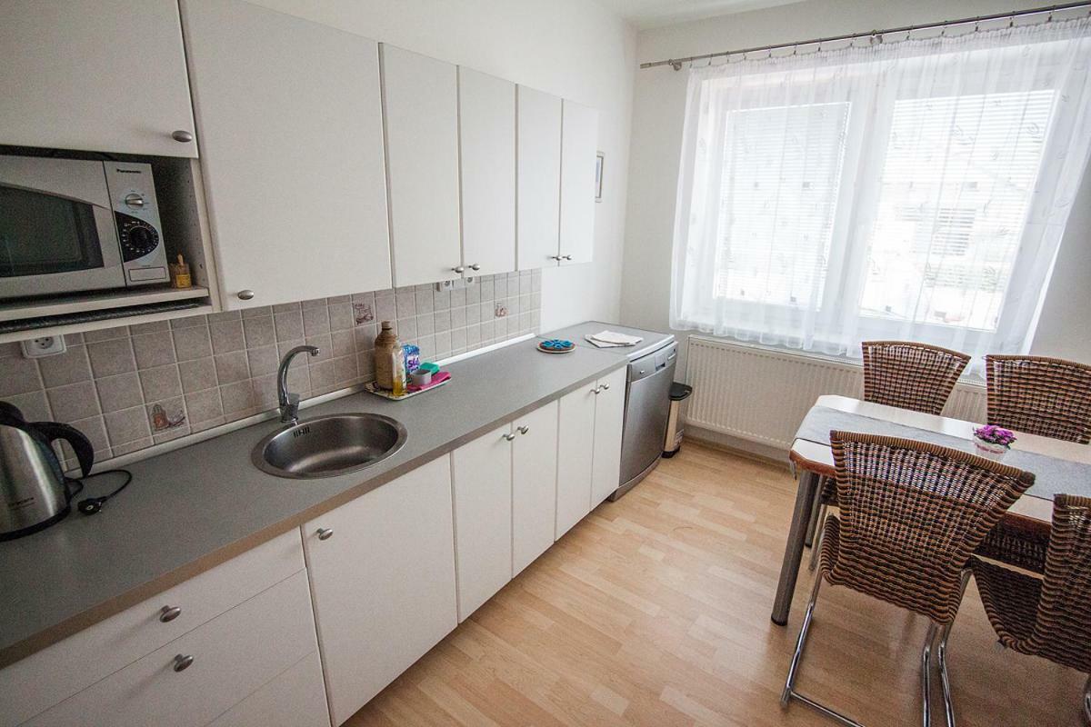 Apartamento Bílé domky Lednice Exterior foto