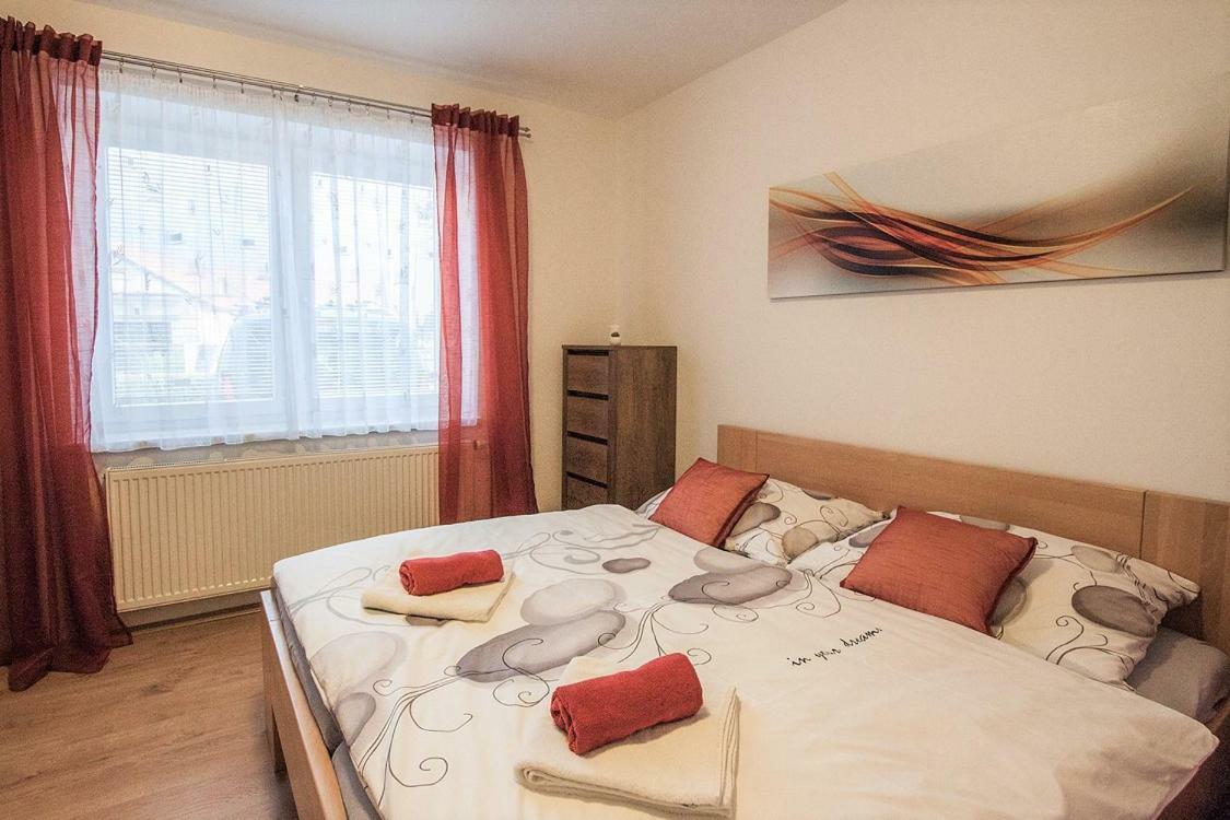 Apartamento Bílé domky Lednice Exterior foto