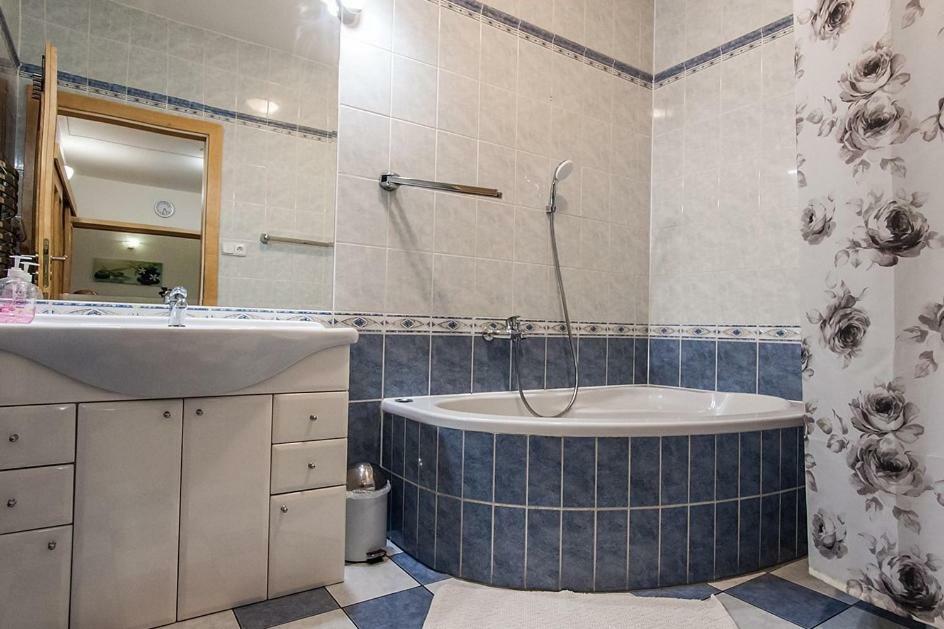 Apartamento Bílé domky Lednice Exterior foto
